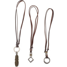 3-teiliges Vintage-Lederhalsketten-Set für Damen und Herren mit zwei runden Anhängern und einem Blattanhänger, braun
