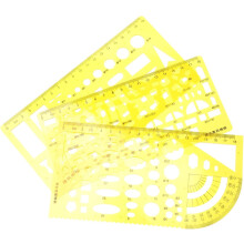 Set aus Kunststofflinealen mit geometrischen Zeichenvorlagen, Kreisen und Ovalen – ein robustes und praktisches Zeichenwerkzeug.