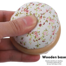 2-teiliges Nadelkissen-Set im japanischen Stil mit Holzsockel, Kirschblütenmotiv