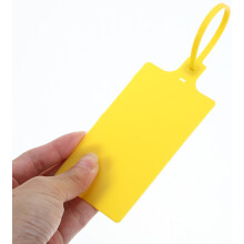 Plastic etiketjes/verzendlabels, 100 stuks, met beschrijfbaar oppervlak voor magazijn- en verzendtoepassingen.