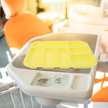 2 bandejas de plástico para instrumental dental, bandejas de tratamiento bucal divididas y portátiles para instrumental.