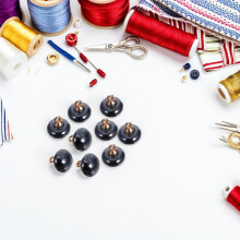 Lot de 20 boutons décoratifs en résine, forme champignon, noirs, de 10 mm.