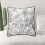 Housse de coussin décorative à pompons pour canapé 1