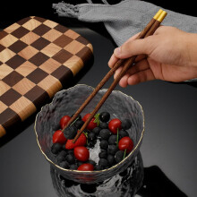 Juego de palillos de sándalo rojo y acero inoxidable