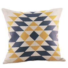 Sinapinkeltainen puuvilla-pellavatyynynpäällinen 45cm x 45cm