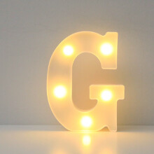 Lettres lumineuses LED alphabet A–M blanc chaud, à piles