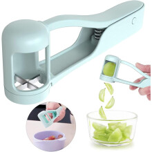 Coupe-raisins de forme semi-circulaire et à long manche