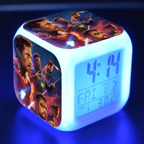 Budzik LED Avengers Infinity War Design 1 szt.
