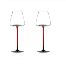 Verre à vin en cristal style rétro lumineux et luxueux