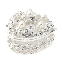 Elegant European Styles Heart Shaped Jewelry Box-Silver pearl