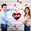 Valentinstag-Hängeschild aus Holz in Herzform 1