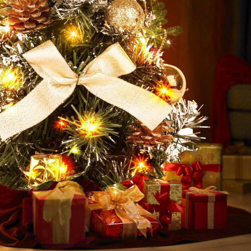 40 cm Pre-Lit Christmas Tree Ornament – Standing or 1