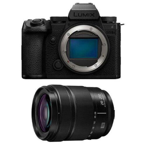 Panasonic PANASONIC Lumix S5 MARK II X + Objectif 28-200 f/4.0-7.1
