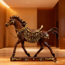 Statue de cheval au galop en résine pour la décoration de la maison ou du bureau