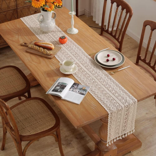Runner da tavola boho all'uncinetto con nappe, 25x183 cm 1