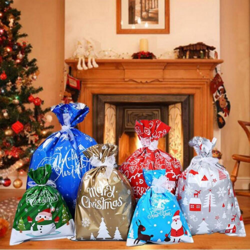 Christmas drawstring gift bags 12-pack 1