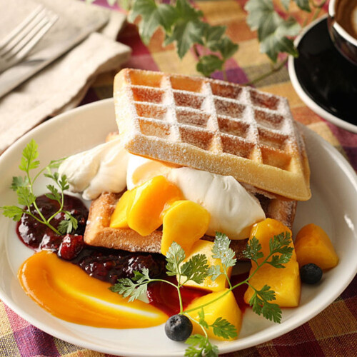 3-in-1 Waffle Maker Panini Press Grill with Removable 2