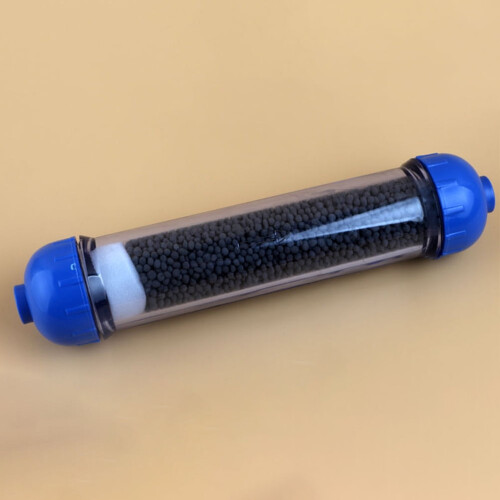 Behuizing voor waterfilter met ingebouwde sedimentfilter 1