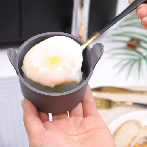 Hariumiu silicone egg poacher mold with handle 4 pcs 2