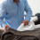 Dry Iron 1000W Lightweight with Adjustable Temperature 4