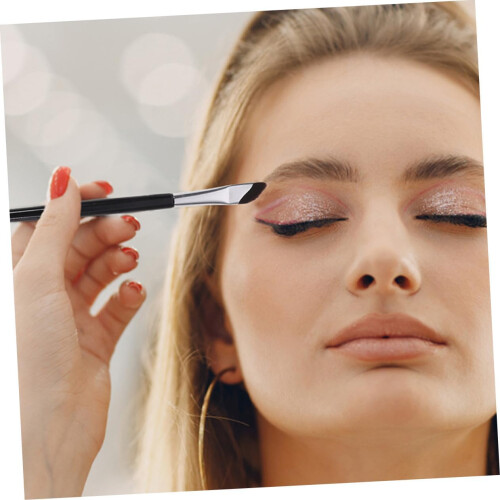 Eyeshadow Brush Angled Makeup Brush for Precision Eyeliner Application Including for Makeup Enthusiasts 2