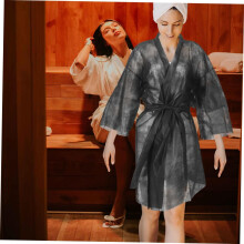 5 batas de spa reutilizables, suaves, de tela no tejida, para sauna, salones de belleza y uso doméstico. Faldas de baño de un solo uso.