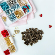 50pcs Vintage Flower Alloy Spacer Beads Flower Bead Caps for DIY Bracelet Jewelry Making Metal Tassel End Caps Covers Spacers