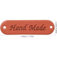 30 etichette da cucito in PU goffrato color marrone cioccolato con due fori per etichette di abbigliamento fatte a mano all'uncinetto.