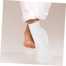 Lot de 3 paires de chaussettes de sport respirantes en coton, évacuant la transpiration et dotées d'une maille aérée et très élastique.