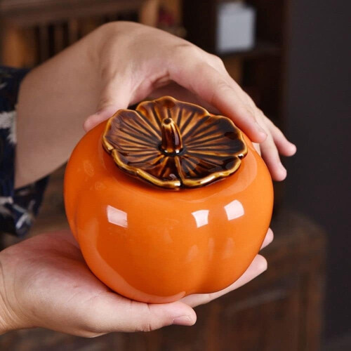 Persimmon-Shaped Ceramic Seasoning Pot with Lid 1