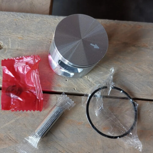 Kit piston Husqvarna pour 545, 545XP, 550, 550XP (43 mm) 2