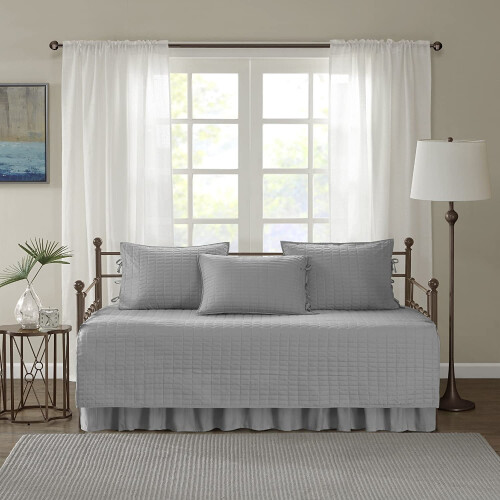 Kienna Saliegroene Daybedset 75" x 39" 5-delig 2