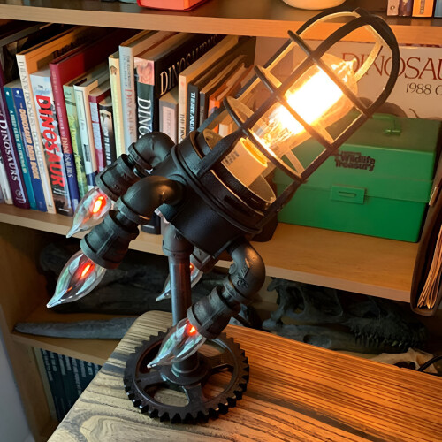 Steampunk-Raketenlampe – Dekorative Retro-Industrielampe 1