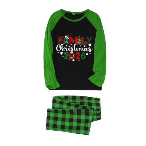 Julematchende familiepysjamassett 2