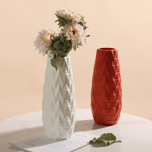 Modern plastic vase for floral arrangement, 1 piece 1