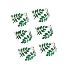 Ronds de serviette élégants en forme de-feuilles vert argenté