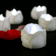 Prettyui LED-liekittömiä kynttilöitä 12 kpl