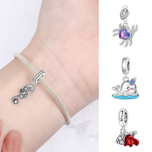 Stylish Underwater Creature Pendant with Realistic Designs-1654 2