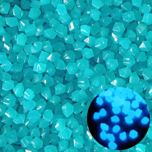 500pcs Glow-in-the-Dark Diamond Stones for Aquarium & Garden