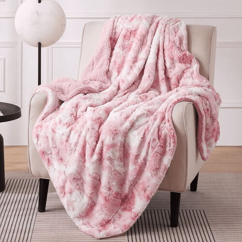 Couverture double duveteuse vert sauge 152 x 203 cm