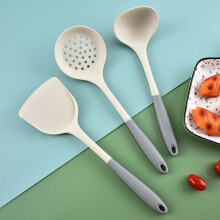 Silicone Kitchen Set: Spatula, Spoon & Colander