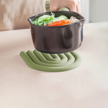 Dessous de plat isolant en silicone pour table à manger