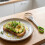 Avocado Mit Kernformer Und Schäler Silber 3