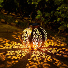 Outdoor Solar Garden Light with Auspicious Cloud Pattern