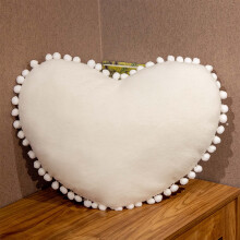Cuscino decorativo a forma di cuore in cotone, 40x40 cm.