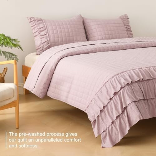 Dusty Pink Ruffled Quilt Set King Pre-Washed Microfiber 2