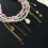 Collier de galets roses tendance avec des accents de perles 4