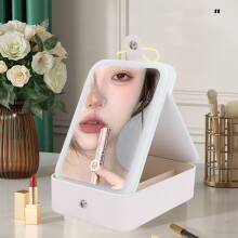 M-1200 1200 mAh Make-up-Case 20,8  14,2  5,5 cm 4700 K
