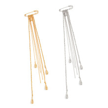 Sturdy Alloy Fringe Brooch Adornment Ideal For Daily Wear Or