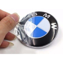 Suaitheantas lógó miotail athsholáthair 82mm le 2 bhiorán do BMW